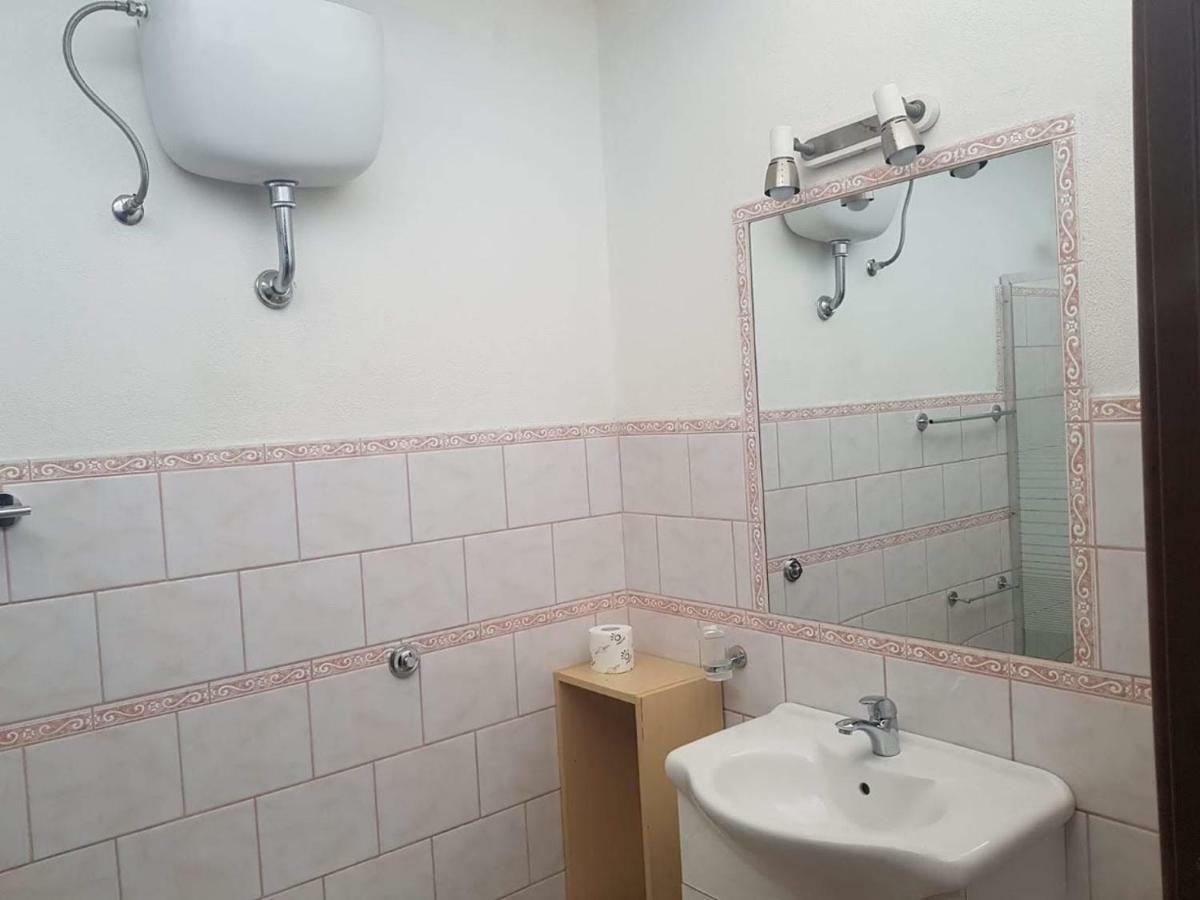 Casa Vacanza Gigi E Antonella Porto Rotondo Exterior foto
